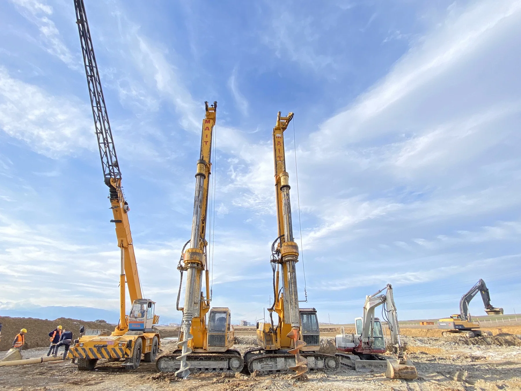 Makineritë e CAJA Company në terren